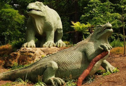 Recently restored Iguanodon sculptures. Wikimedia Commons.